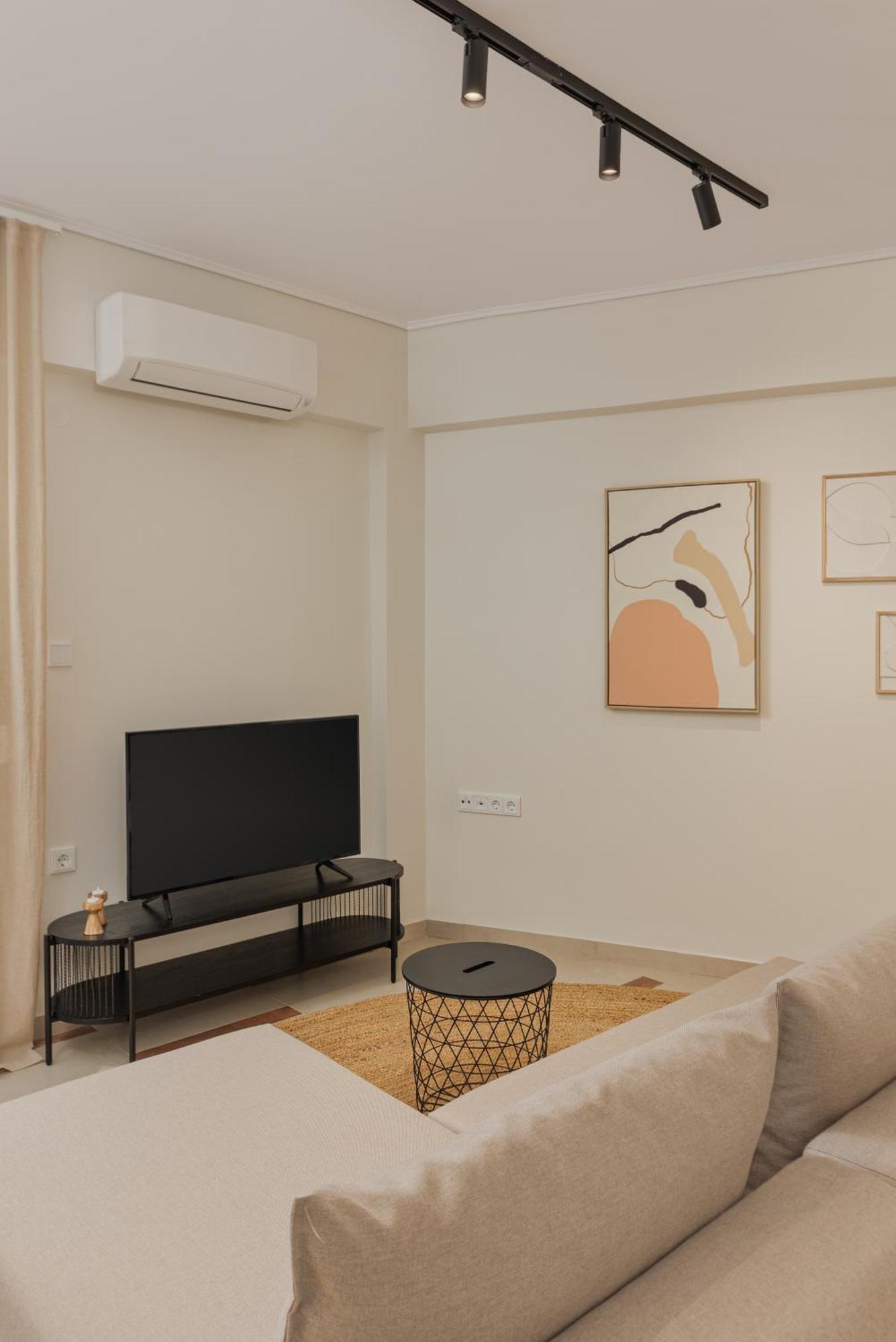 Cozy Central Flat In Ioannina Appartement Buitenkant foto
